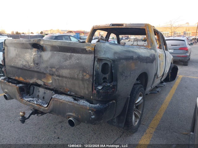 1C6RR7UT3ES150553 RAM 1500 Sport