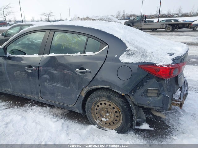 3MZBM1V71EM110923 Mazda 3 TOURING