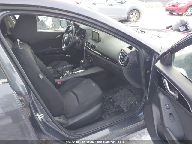 3MZBM1V71EM110923 Mazda 3 TOURING