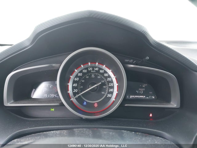 3MZBM1V71EM110923 Mazda 3 TOURING