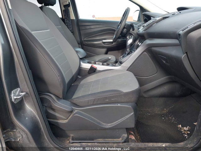 1FMCU9GX3EUB34473 Ford ESCAPE SE