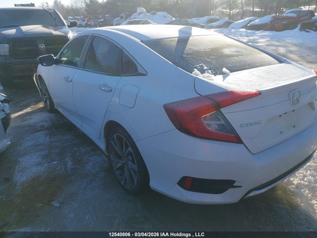 2HGFC1F93KH103426 Honda Civic Touring