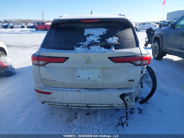 Продажа на аукционе авто 2022 Mitsubishi Outlander, vin: JA4J4VA86NZ620682, номер лота: 12540813
