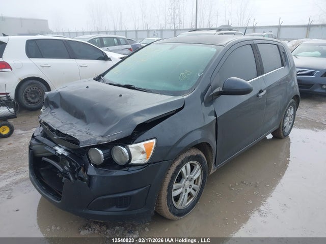 1G1JC6EH6E4215050 Chevrolet Sonic Lt Auto