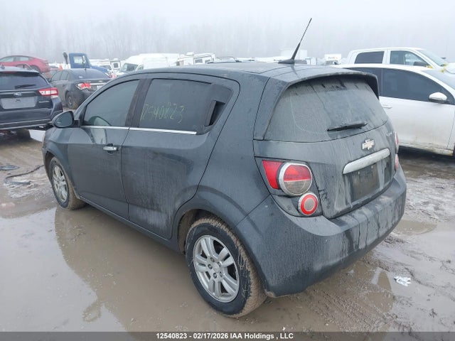 1G1JC6EH6E4215050 Chevrolet Sonic Lt Auto