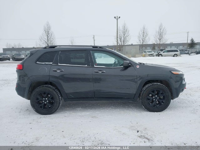 1C4PJMBS5FW746550 Jeep Cherokee Trailhawk