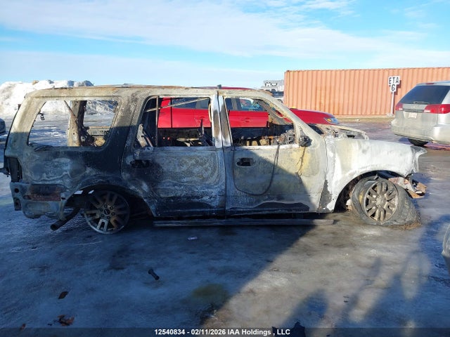 Продажа на аукционе авто 2013 Ford Expedition Limited, vin: 1FMJU2A51DEF01885, номер лота: 12540834
