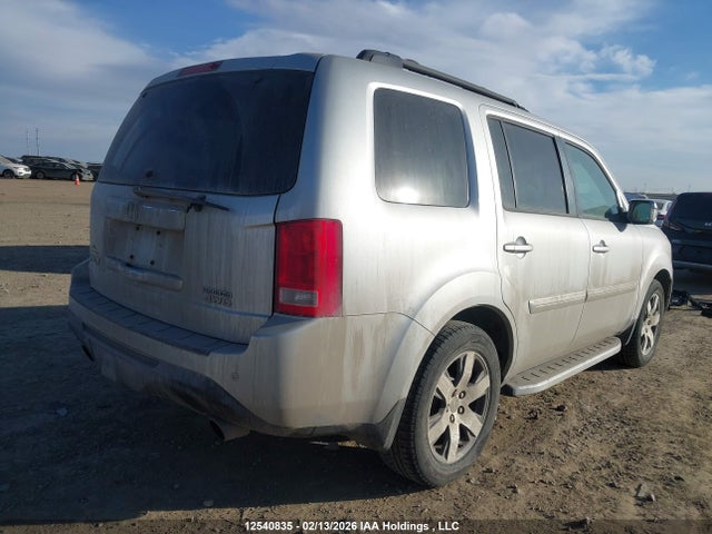 5FNYF4H96FB503540 Honda Pilot Touring