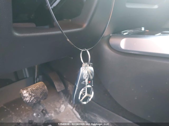 W1N4M4HB3SW389681 Mercedes-Benz Glb 250 4matic