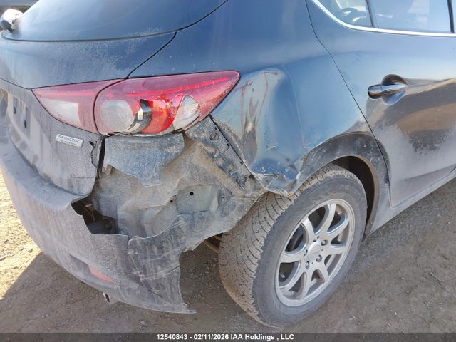 3MZBM1L71FM158698 Mazda 3 TOURING