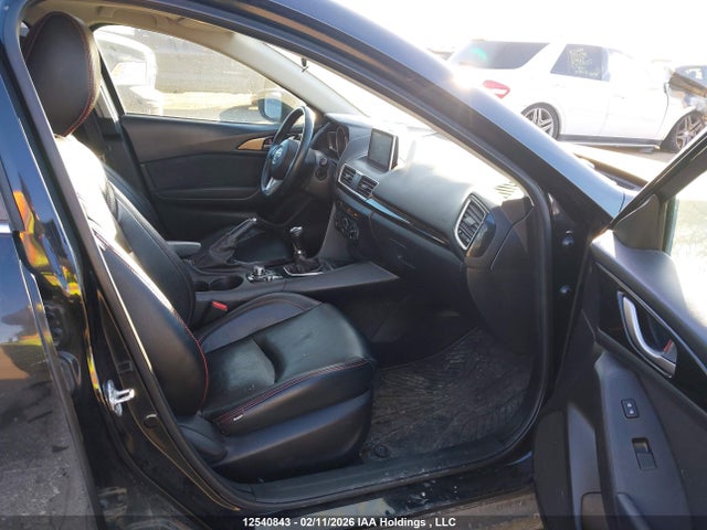 3MZBM1L71FM158698 Mazda 3 TOURING