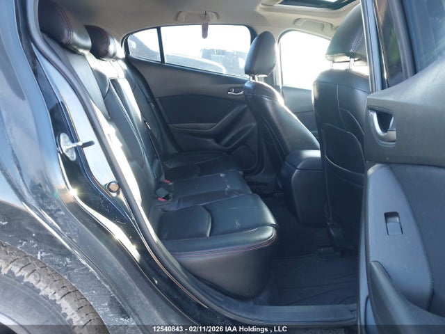 3MZBM1L71FM158698 Mazda 3 TOURING
