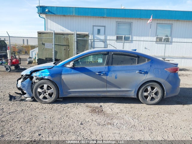 KMHD84LF8HU209763 Hyundai Elantra Se/value/limited