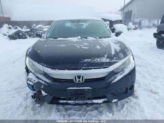 Honda Civic Ex 4dr 2018 2HGFC2F80JH002050 Image 12