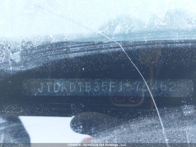 JTDKDTB35F1575462 Toyota PRIUS C