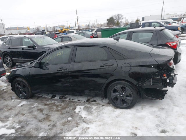 KMHLM4AG8NU248609 Hyundai Elantra Preferred Ivt With Sun And Tech Package