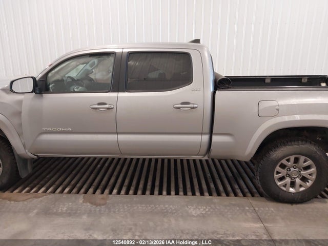 5TFDZ5BN1HX016725 Toyota Tacoma Sr5/trd Off Road/trd Sport