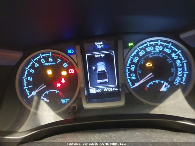 5TFDZ5BN1HX016725 Toyota Tacoma Sr5/trd Off Road/trd Sport