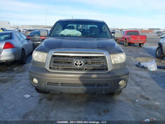 12540898 :رقم المزاد ، 5TFUM5F19AX003636 vin ، 2010 Toyota Tundra Sr5 4.6l V8 مزاد بيع