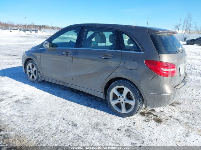 WDDMH4EB8EJ202300 Mercedes-Benz B 250 Sports Tourer