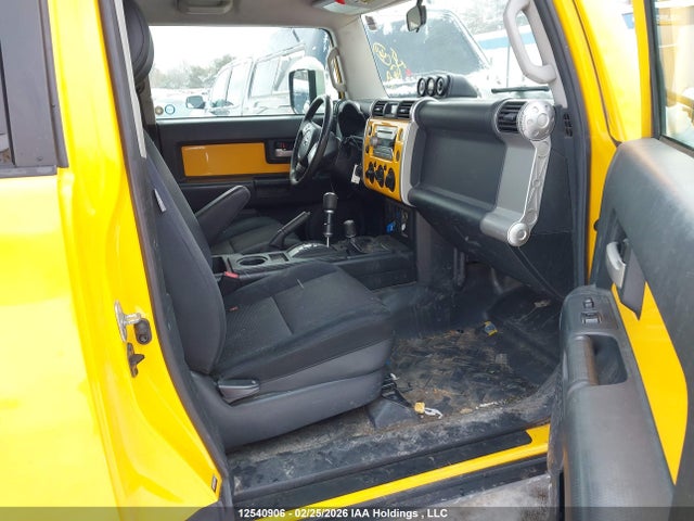 2008 Toyota Fj Cruiser მანქანა იყიდება აუქციონზე, vin: JTEBU11F58K037918, აუქციონის ნომერი: 12540906