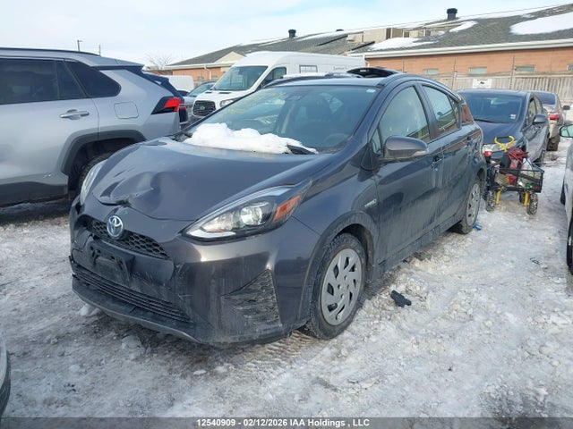 JTDKDTB32J1611875 Toyota Prius C Technology