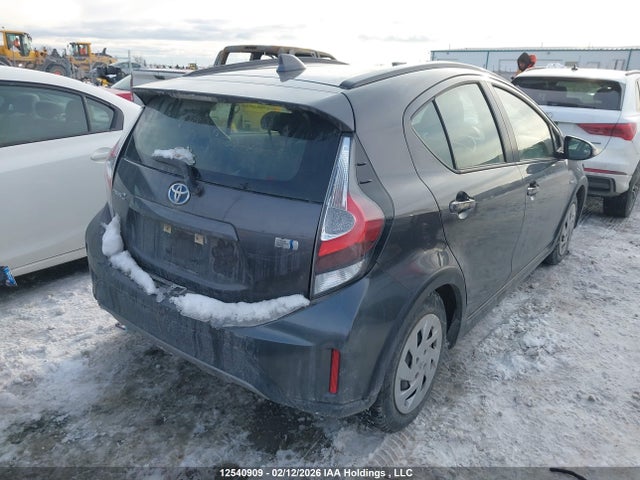 JTDKDTB32J1611875 Toyota Prius C Technology