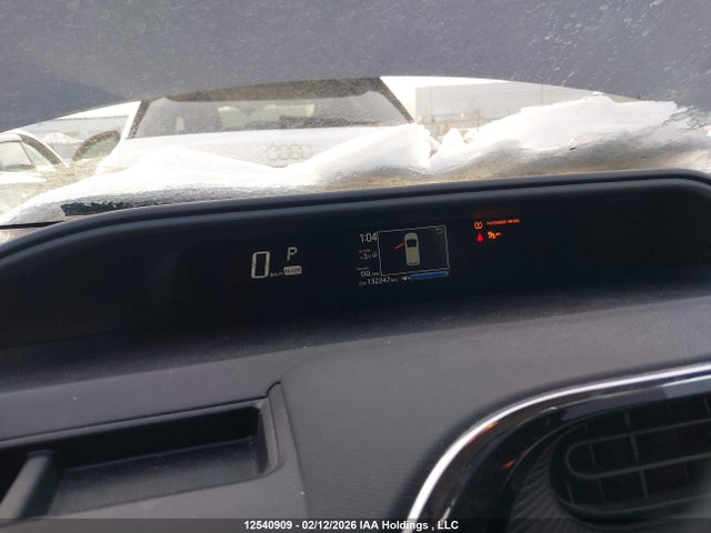 JTDKDTB32J1611875 Toyota Prius C Technology