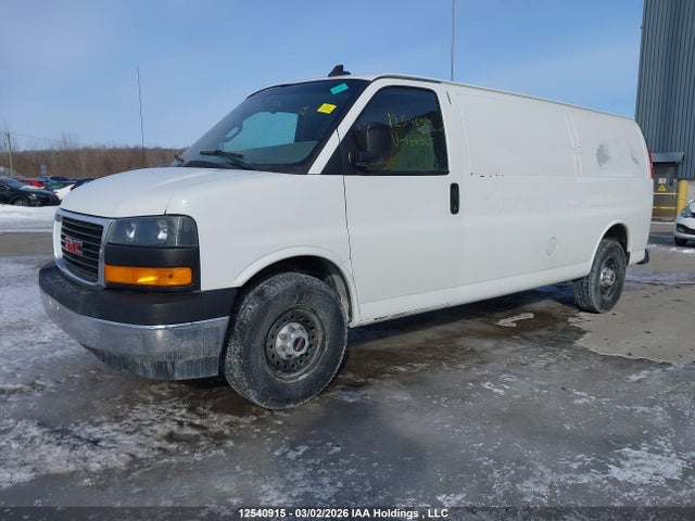 GMC Savana 2500 Work Van 2019 1GTW7BFP9K1166925 Image 2