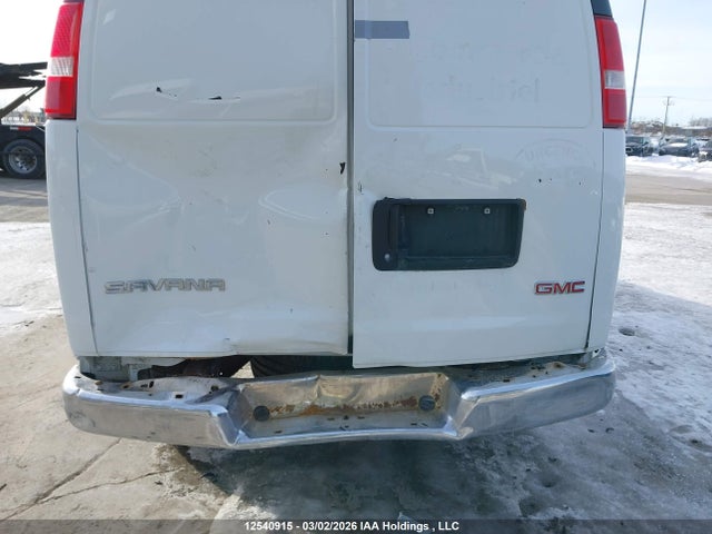 GMC Savana 2500 Work Van 2019 1GTW7BFP9K1166925 Image 21