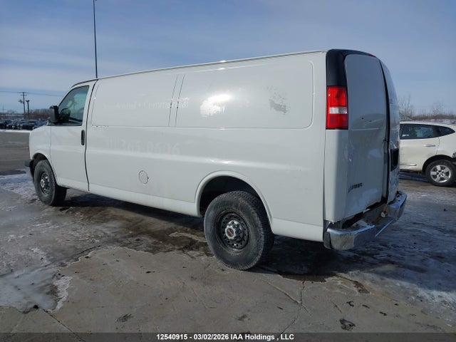 GMC Savana 2500 Work Van 2019 1GTW7BFP9K1166925 Image 3