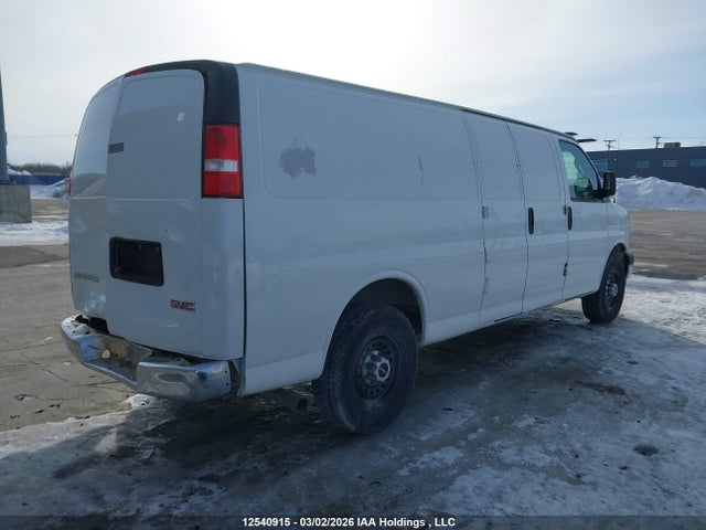GMC Savana 2500 Work Van 2019 1GTW7BFP9K1166925 Image 4