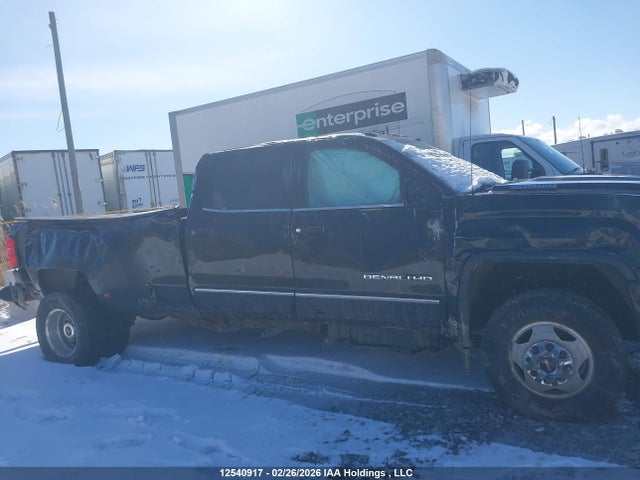 1GT42WEY2KF257190 GMC Sierra 3500hd Denali