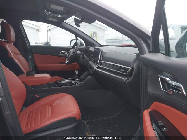 KNDPVCAFXP7208084 KIA Sportage Ex/ex Premium W/black Interior/ex Premium W/red Interior