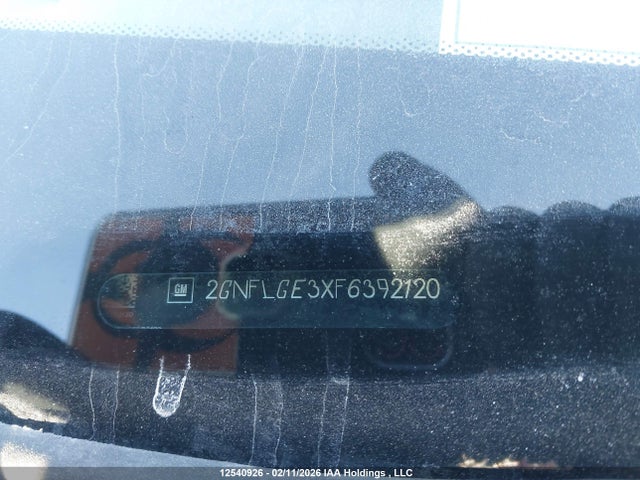2GNFLGE3XF6392120 Chevrolet Equinox 2lt