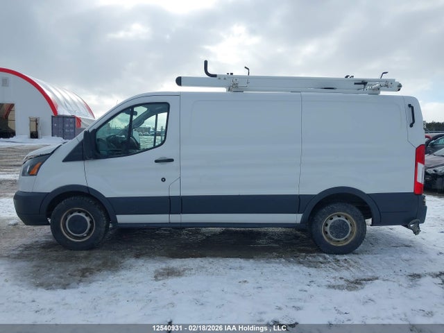 1FTYE1YG3JKA90665 Ford Transit-150