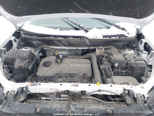 2GNAXUEV9N6107792 Chevrolet EQUINOX LT