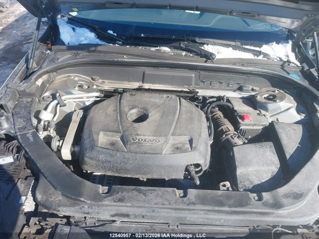 LYVA22RK7LB562709 Volvo Xc60 T6 Momentum