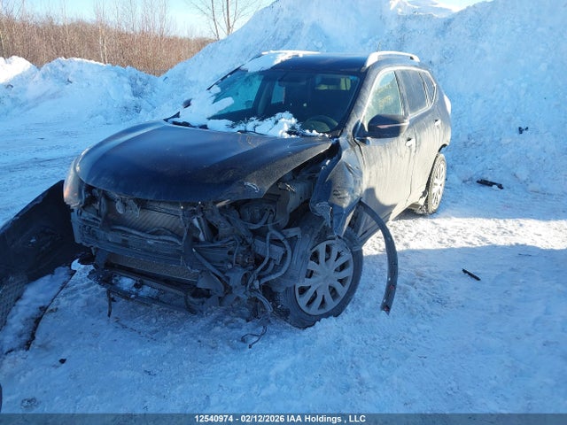 Продажа на аукционе авто 2015 Nissan Rogue, vin: 5N1AT2MT8FC838906, номер лота: 12540974