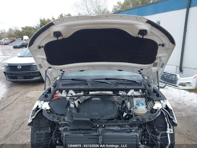WA1FNAFY6J2009381 Audi Q5 Technik S-line