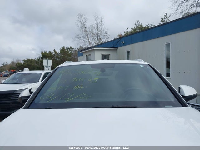 WA1FNAFY6J2009381 Audi Q5 Technik S-line