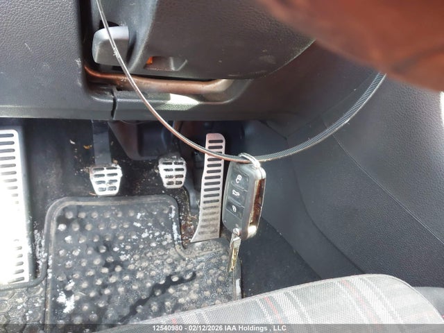 Aukcja sprzedaży 2011 Volkswagen Golf Gti 3-door, vin: WVWEV7AJ5BW217714, numer aukcji: 12540980