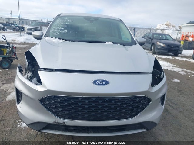 1FMCU9G6XLUB46155 Ford ESCAPE SE