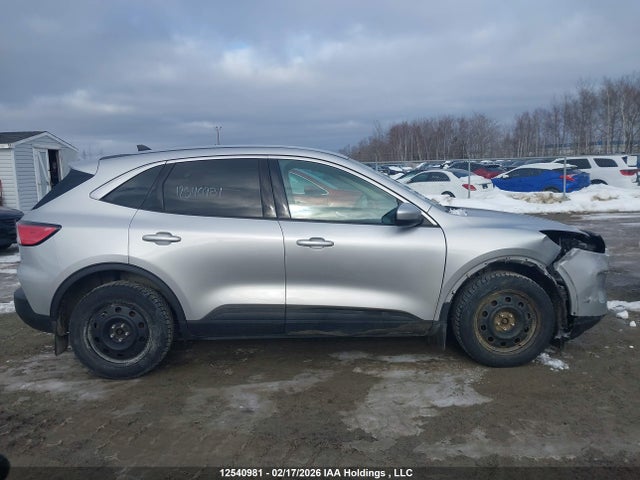 1FMCU9G6XLUB46155 Ford ESCAPE SE