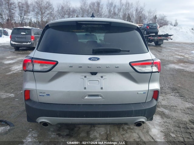 1FMCU9G6XLUB46155 Ford ESCAPE SE