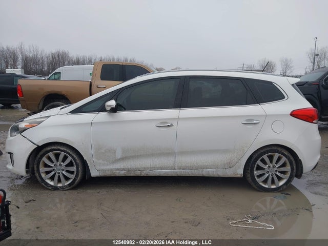 KNAHU8A33G7131100 KIA Rondo Ex/ex Luxury