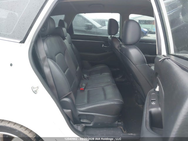 KNAHU8A33G7131100 KIA Rondo Ex/ex Luxury
