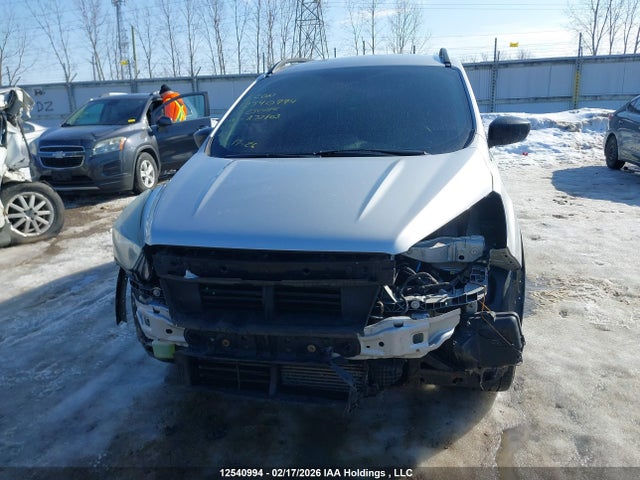 1FMCU9G98HUA72803 Ford Escape