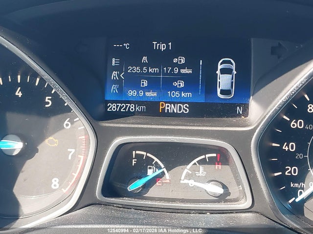 1FMCU9G98HUA72803 Ford Escape
