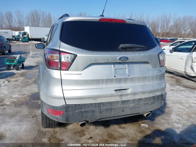 1FMCU9G98HUA72803 Ford Escape